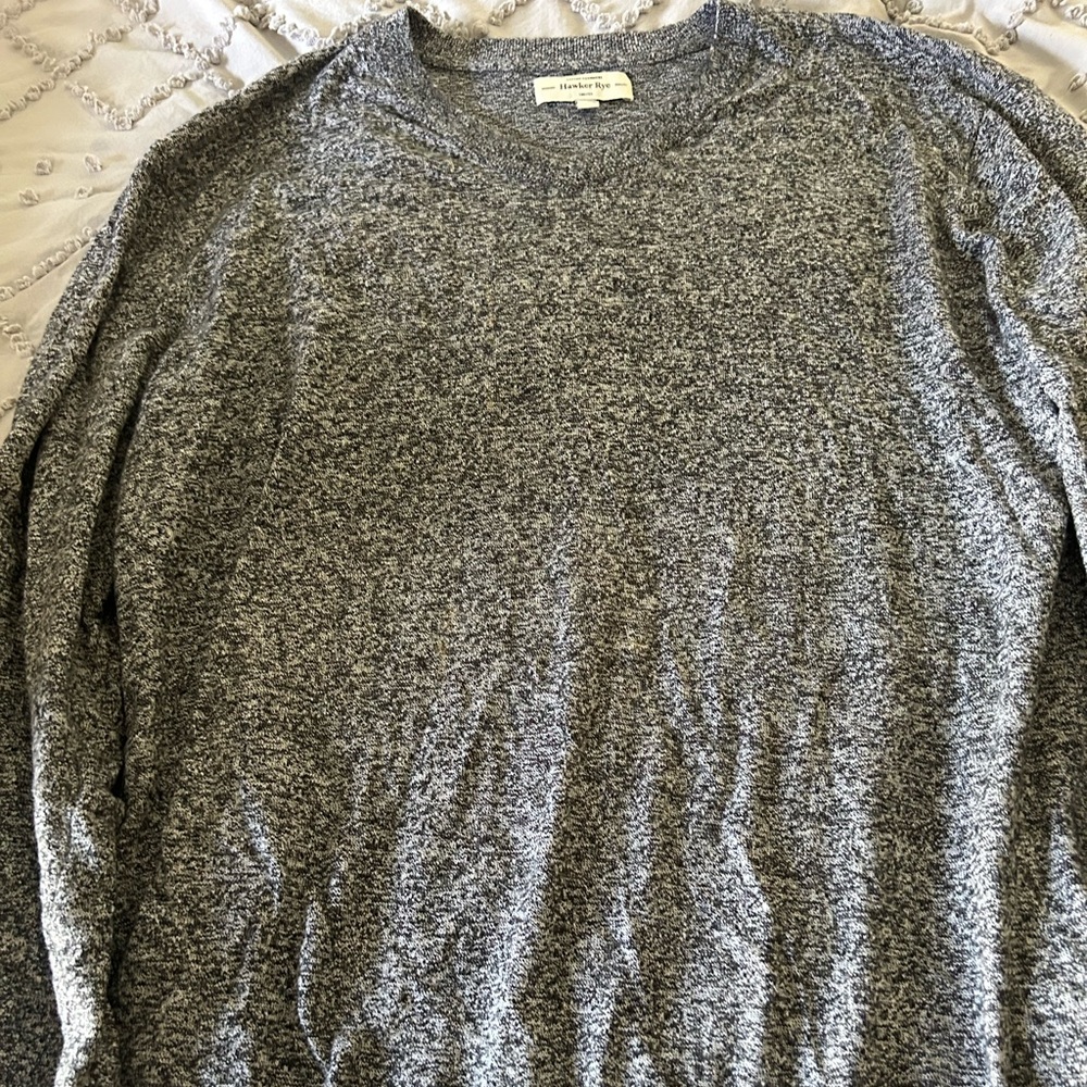 Men's Gray Crewneck Sweater
